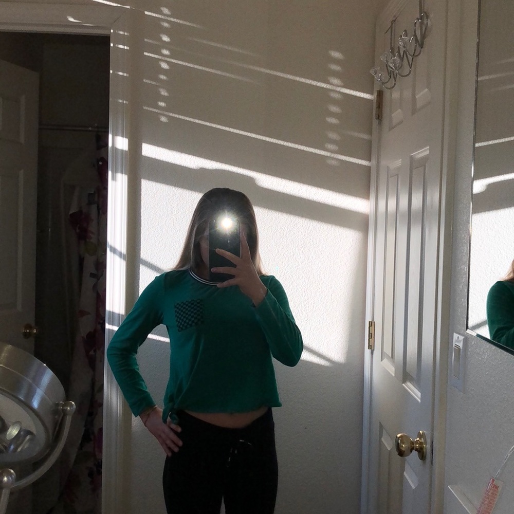 Cute green crop top💚